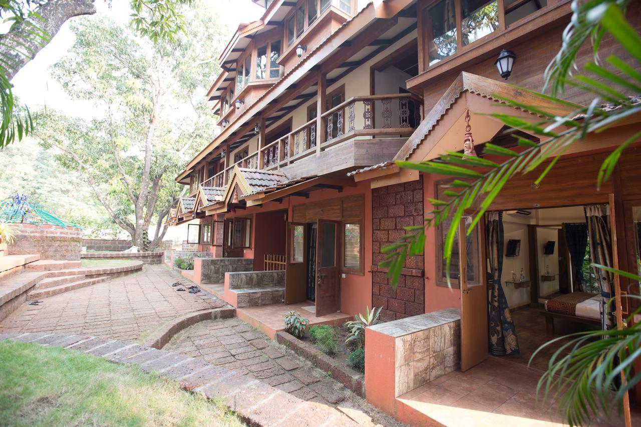 Kaular Atithis Grand Kokan Resort Ganpatipule Kültér fotó