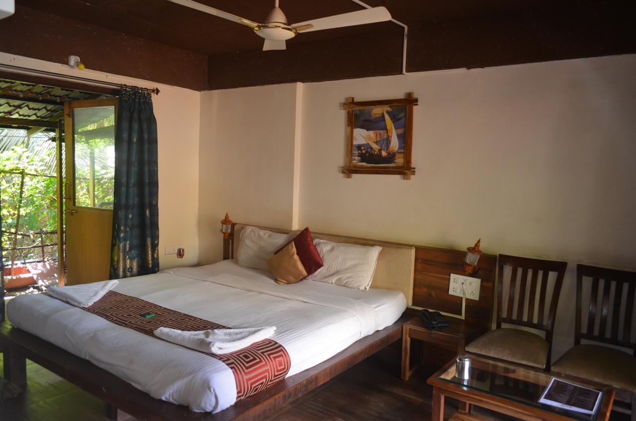 Kaular Atithis Grand Kokan Resort Ganpatipule Kültér fotó